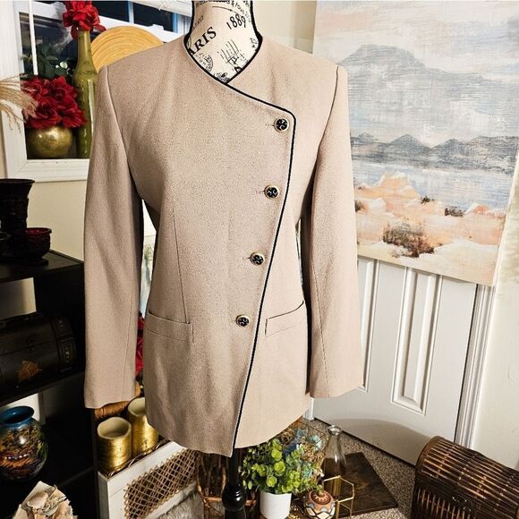 New VTG Beige KASPER 100% Wool  Statement Blazer. - Picture 11 of 15